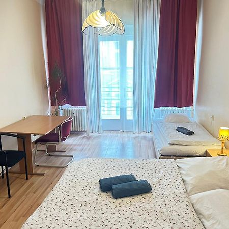 Rooms In The Center Of Old Town Prague Exterior photo